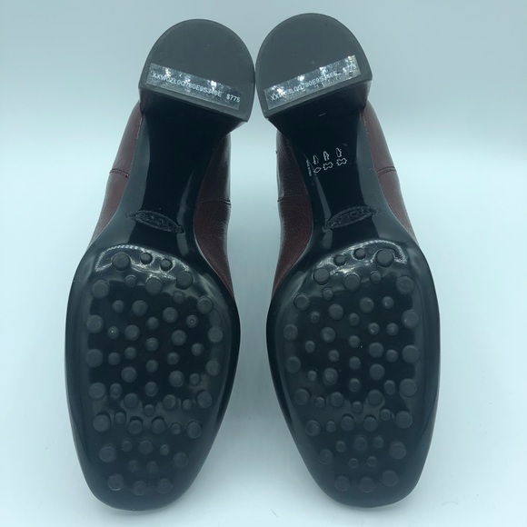 Tod’s Gomma Heel Block Heel Bootie - Picture 8 of 9
